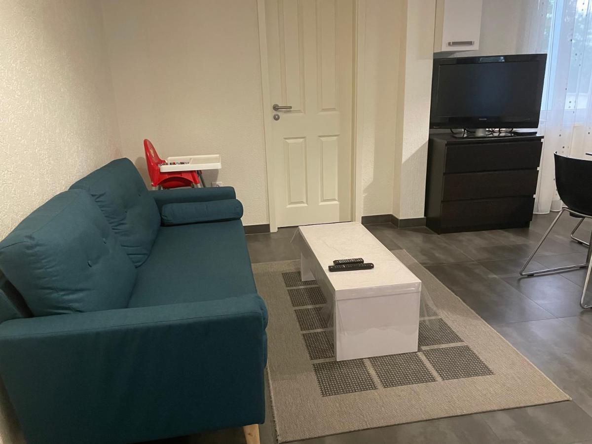 Appartement Bes,, Chaleureux Et Confortable Avec Entree Independante วิทเทนไฮม์ ภายนอก รูปภาพ