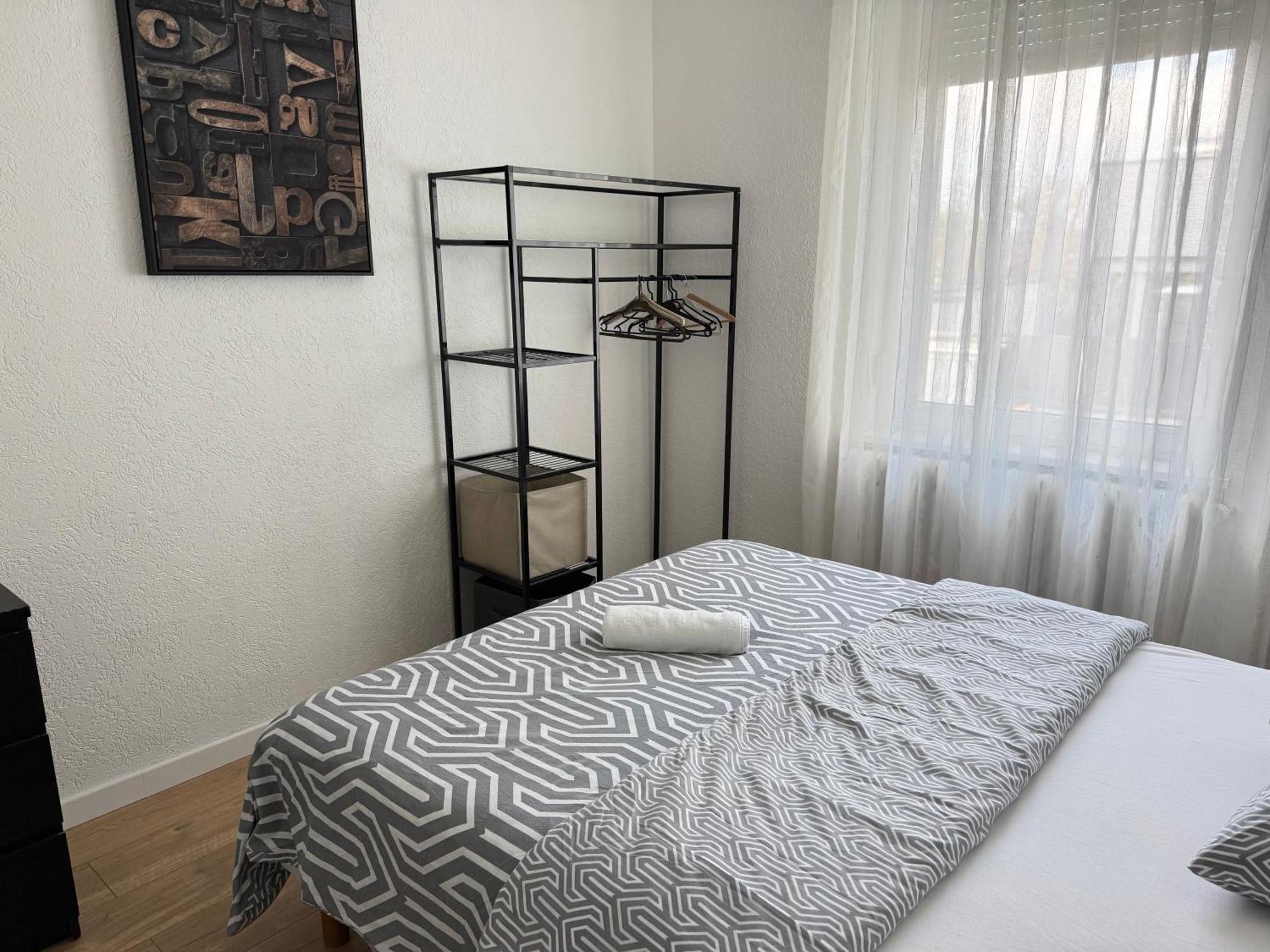 Appartement Bes,, Chaleureux Et Confortable Avec Entree Independante วิทเทนไฮม์ ภายนอก รูปภาพ